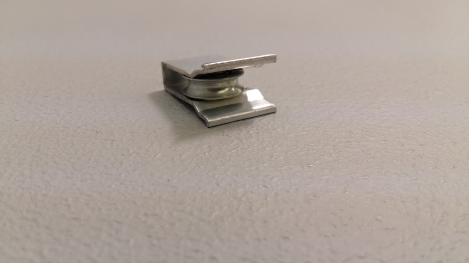 Roulette à roulement à bille - Miniature 2