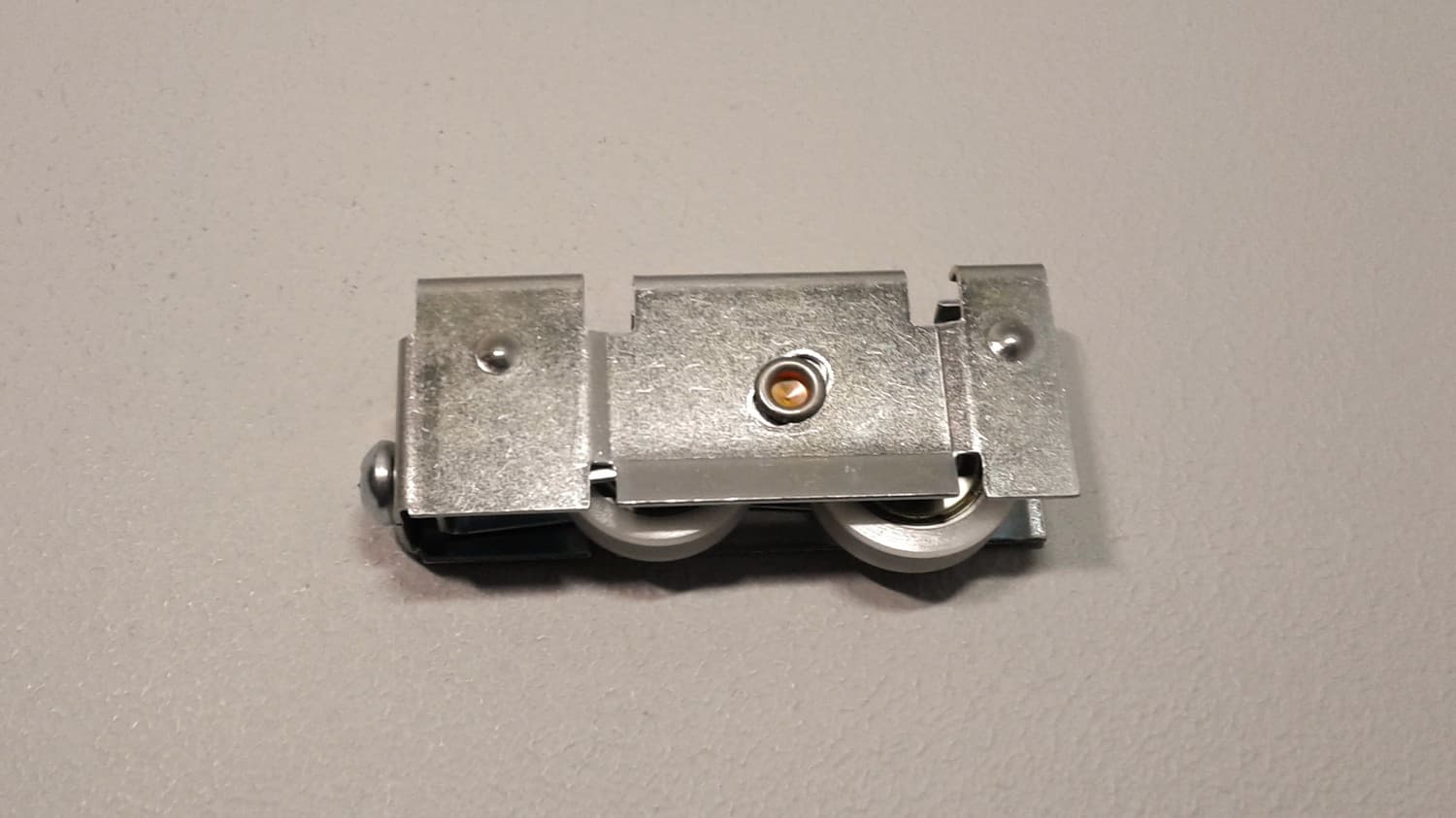 Roulette de nylon pour porte patio Longueur: 3 7/16''Épaisseur: 3/4'' - Image 1