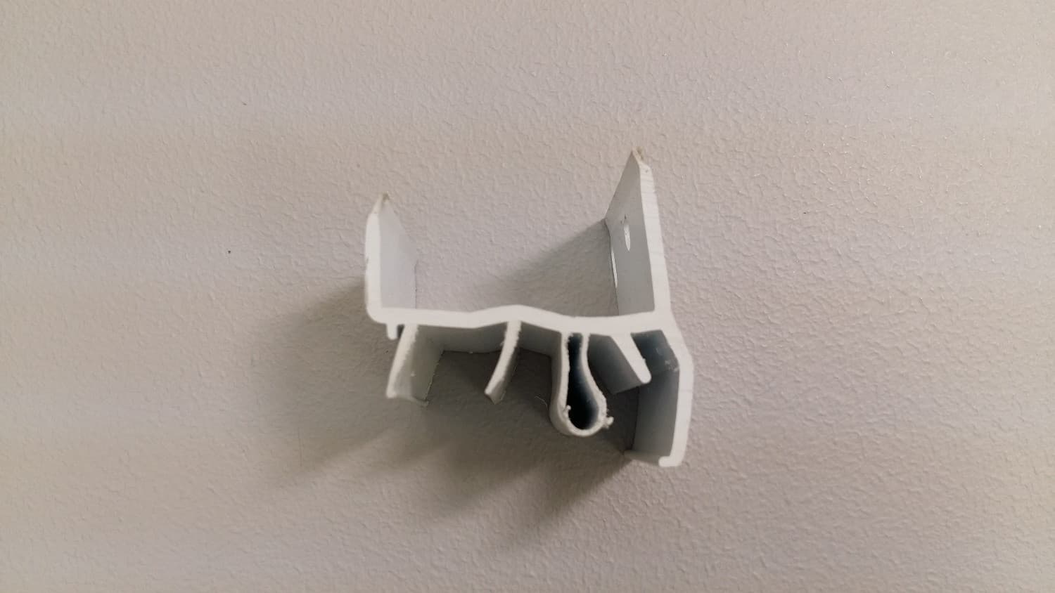 Balai blanc pour porte résidentielle 34 - Miniature 2