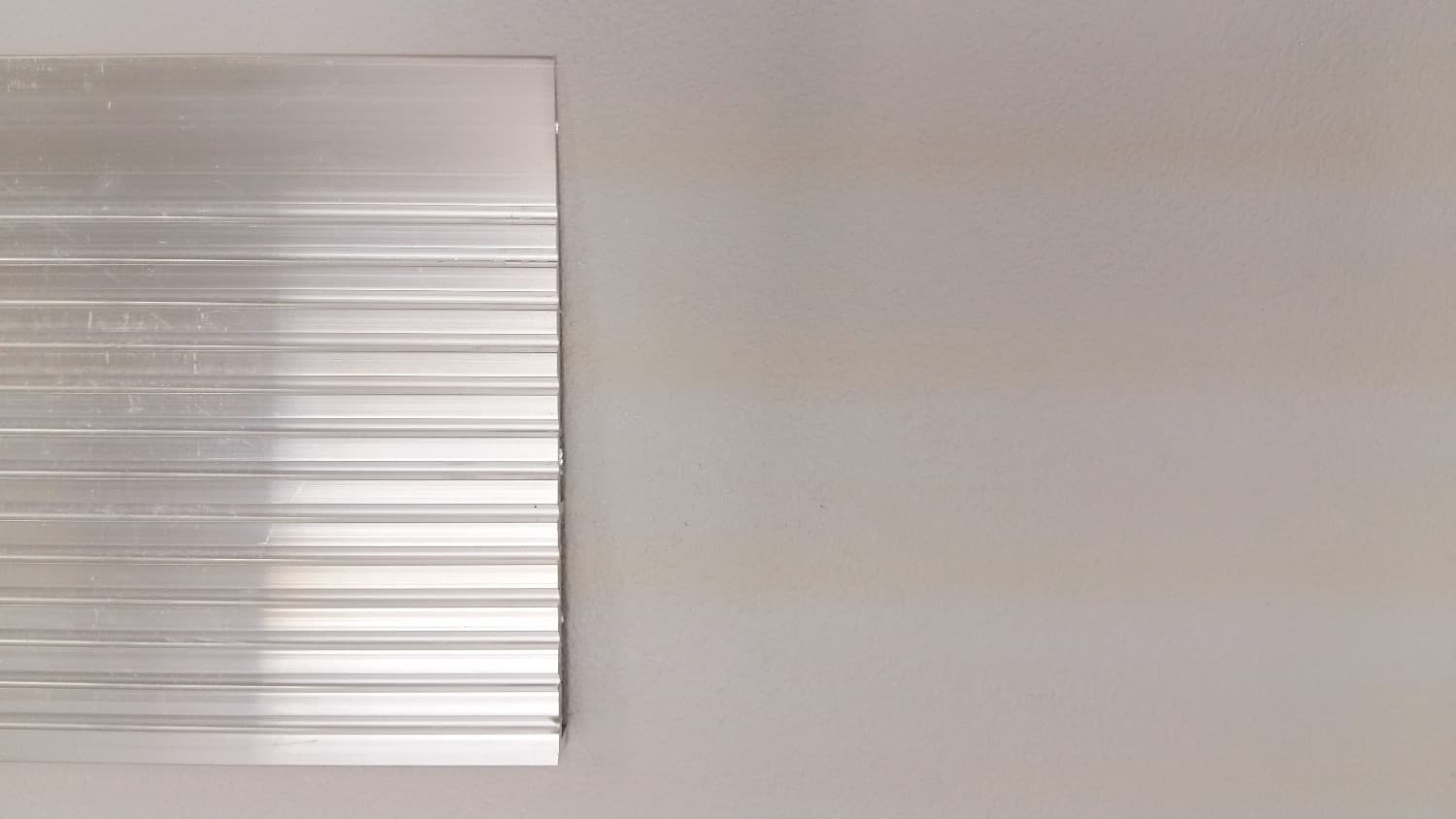 Seuil de porte en aluminium 6 X 36 - Miniature 2