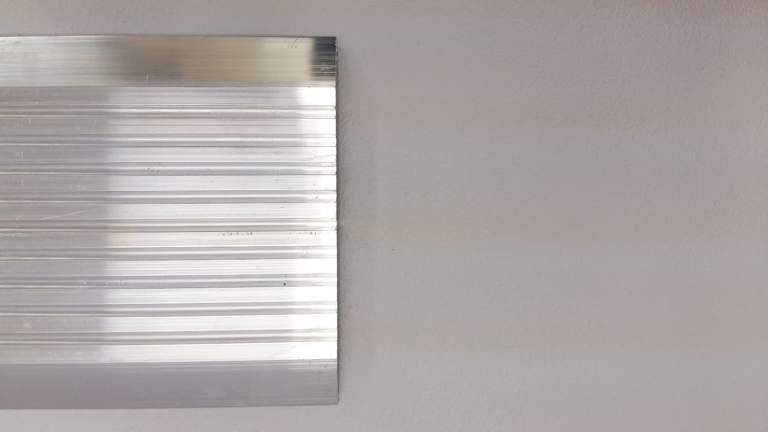 Seuil de porte en aluminium 6 X 36 - Miniature 2