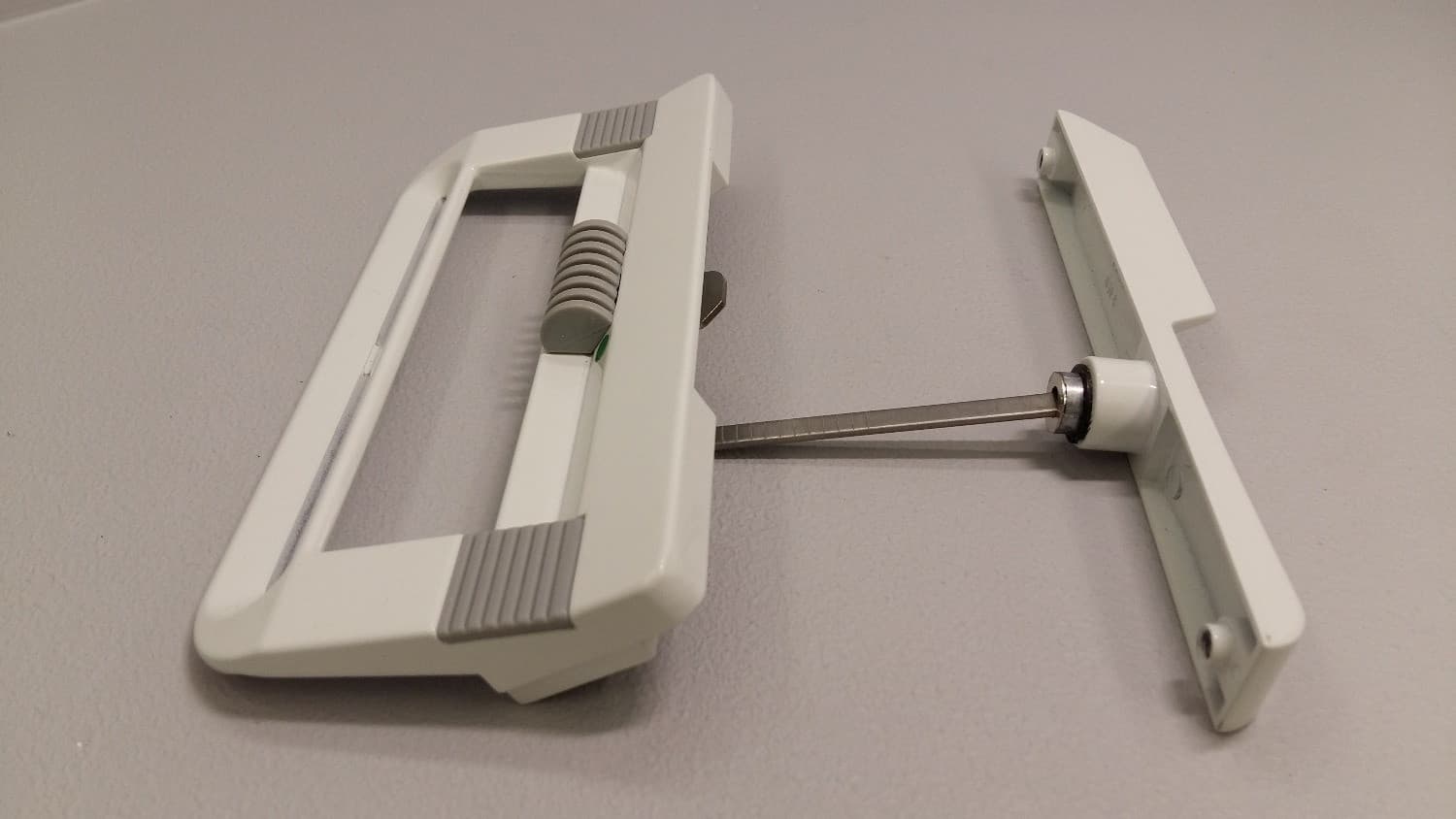 Poignee blanche avec clé pour porte patio - Miniature 2