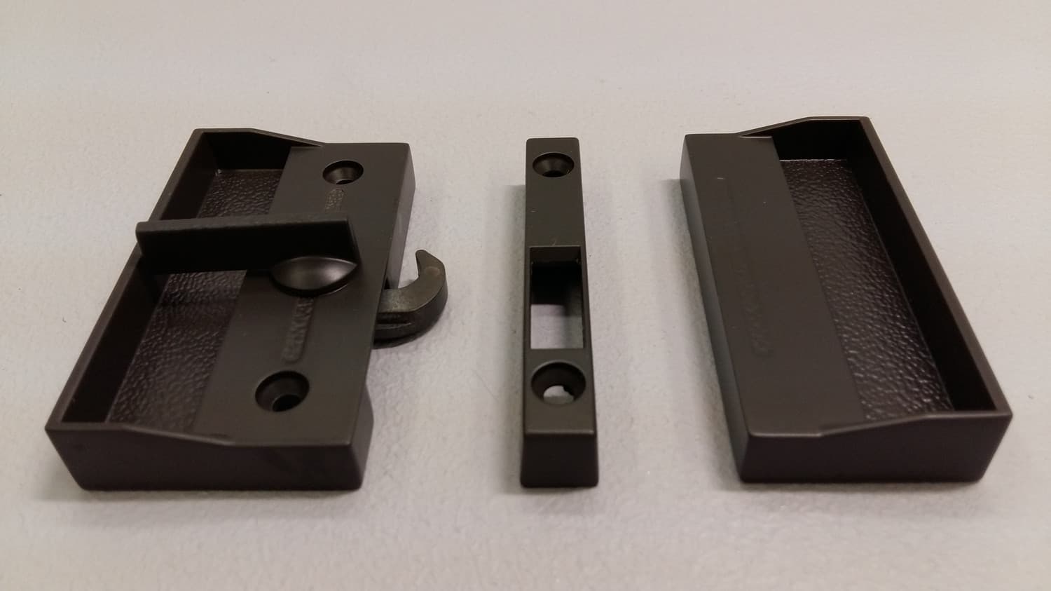 Poignee brune pour porte moustiquaire - Miniature 2