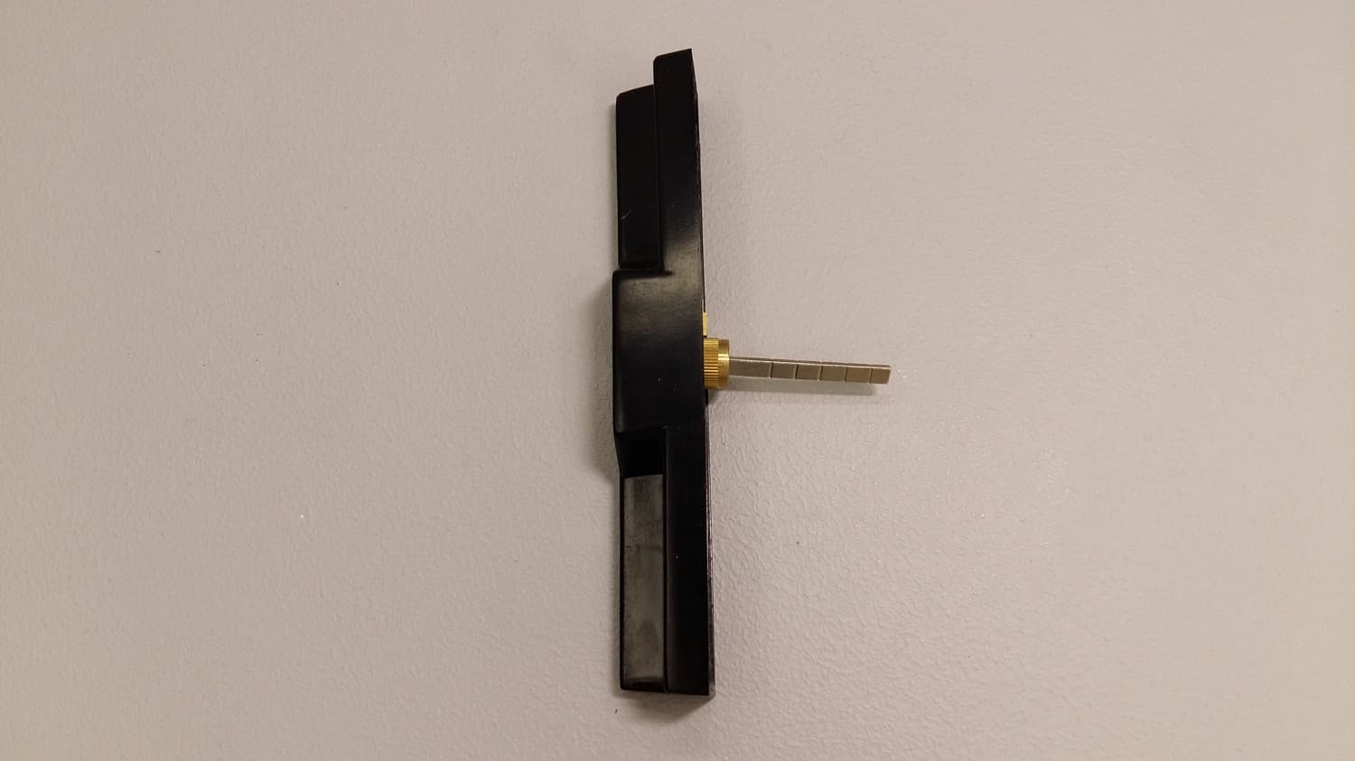 Poignee extérieure noire universelle avec clé pour porte patio - Image 1