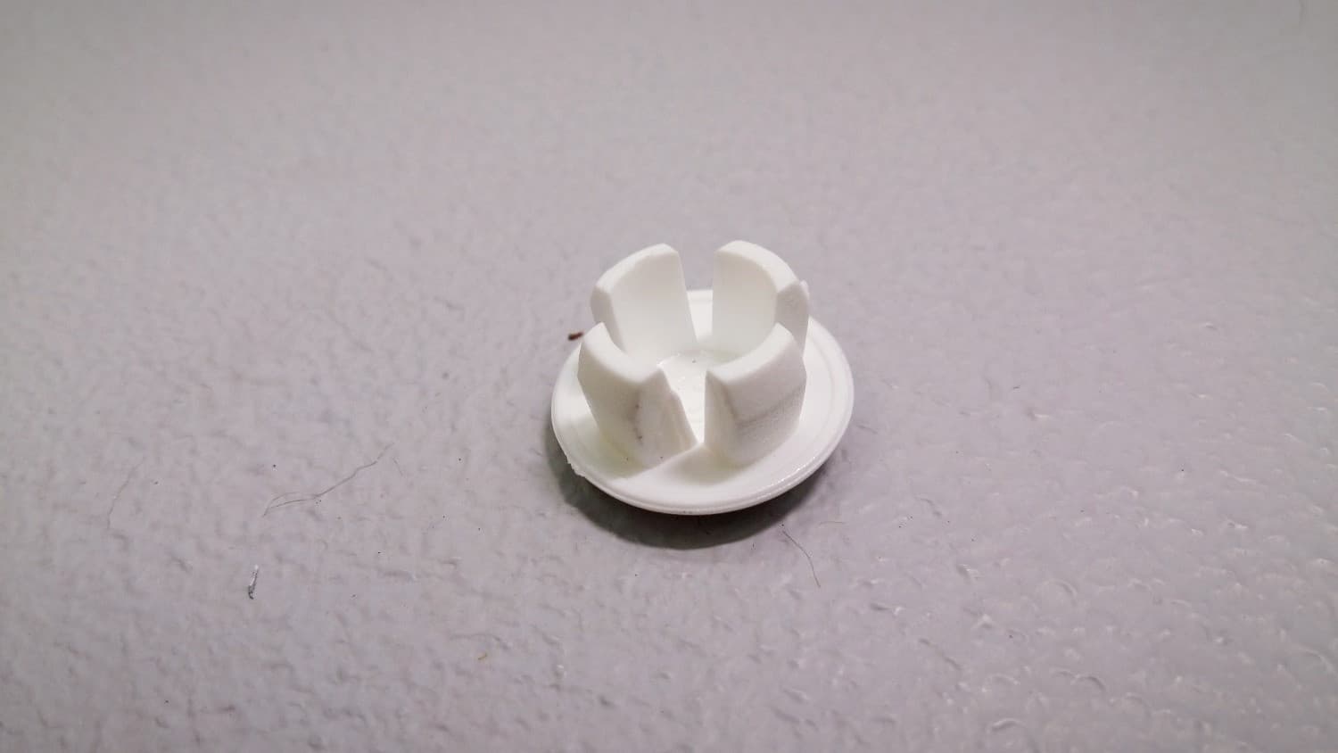 Cache vis en plastique blanc - Miniature 2