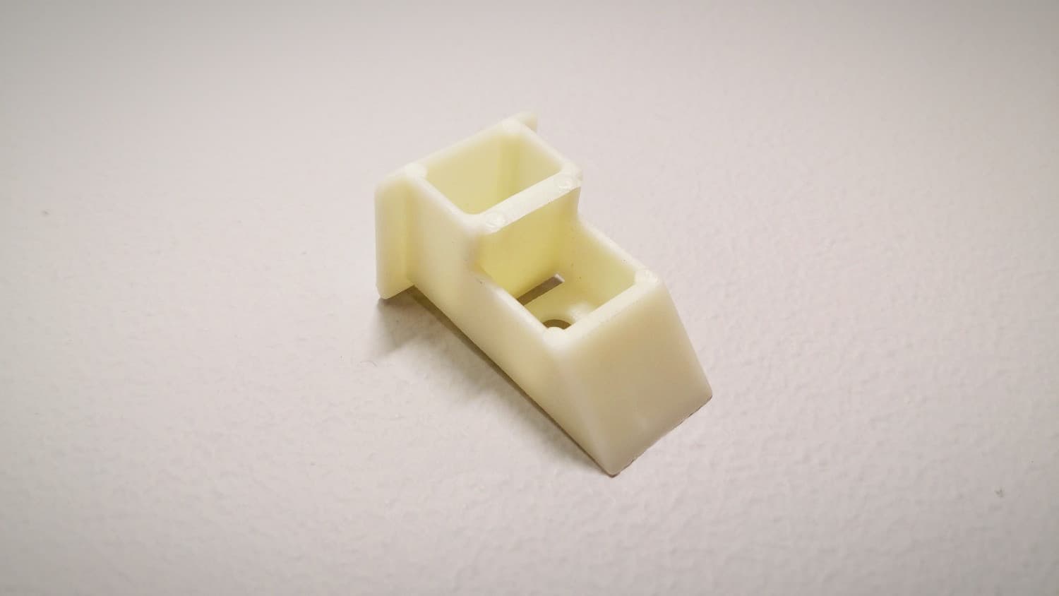 Came de nylon pour fenêtre à guillotine - Miniature 2