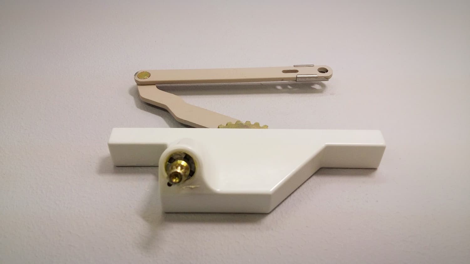 Operateur type Truth pour fenêtre à battant (blanc) - Miniature 2