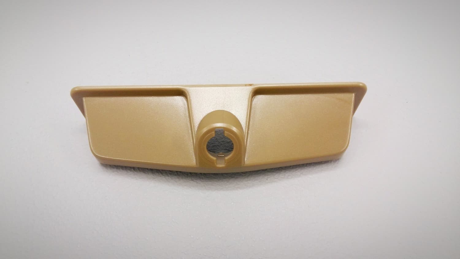 Couvercle champagne pour opérateur de fenêtre à battant - Image 1