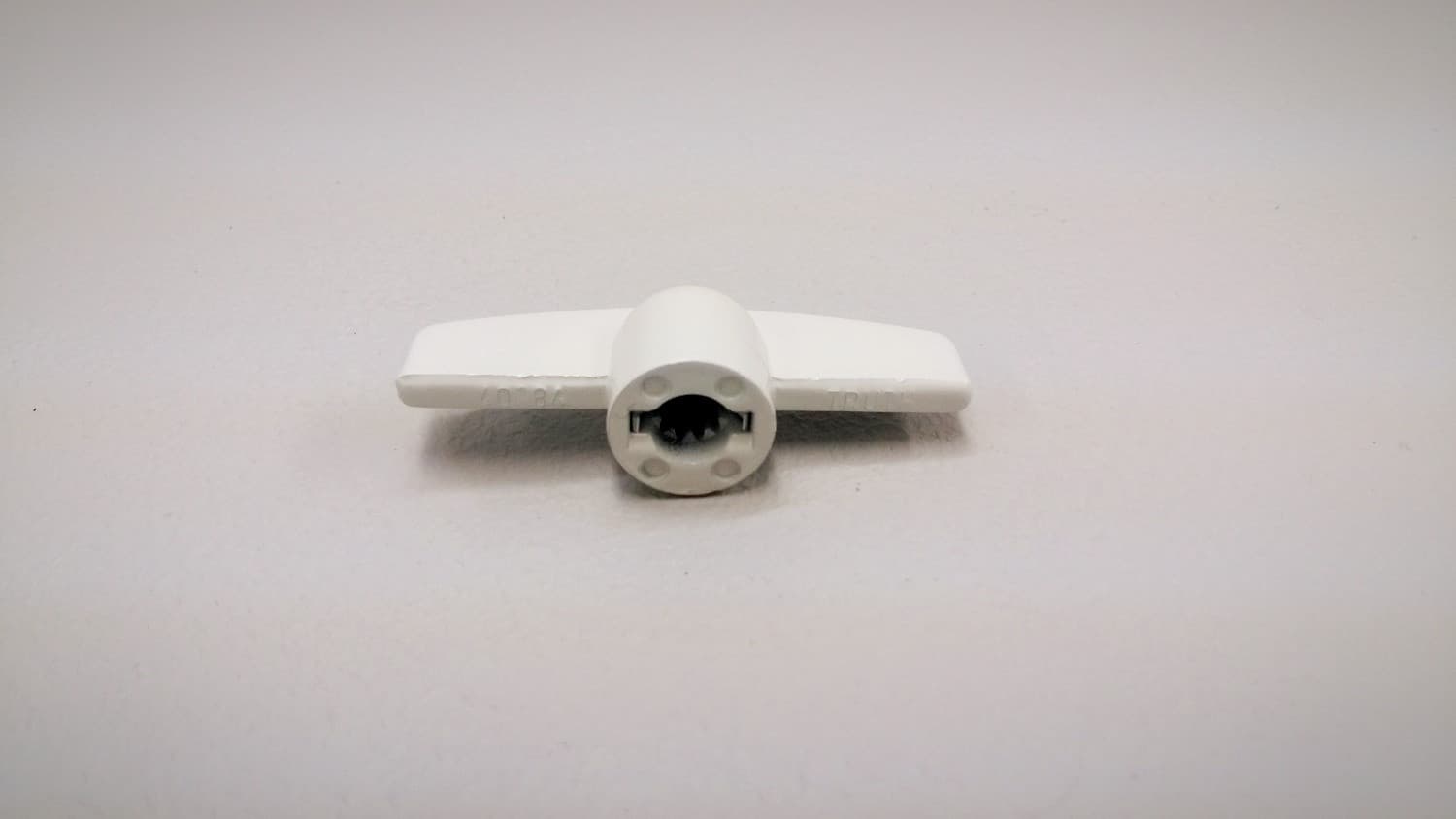 Poignee fixe pour opérateur de fenêtre à battant blanc - Miniature 2