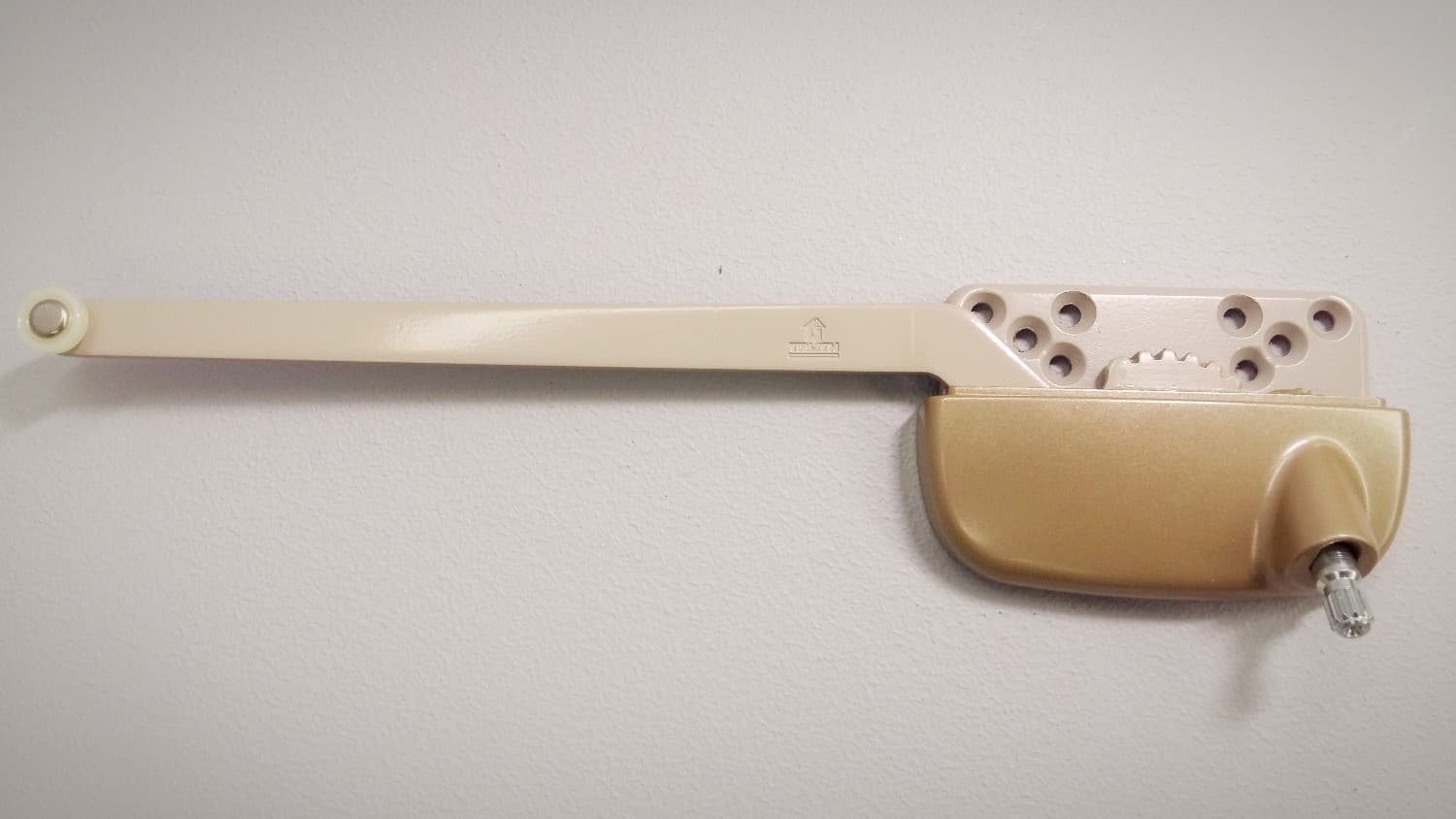 Operateur type Truth pour fenêtre à battant (champagne) - Image 1