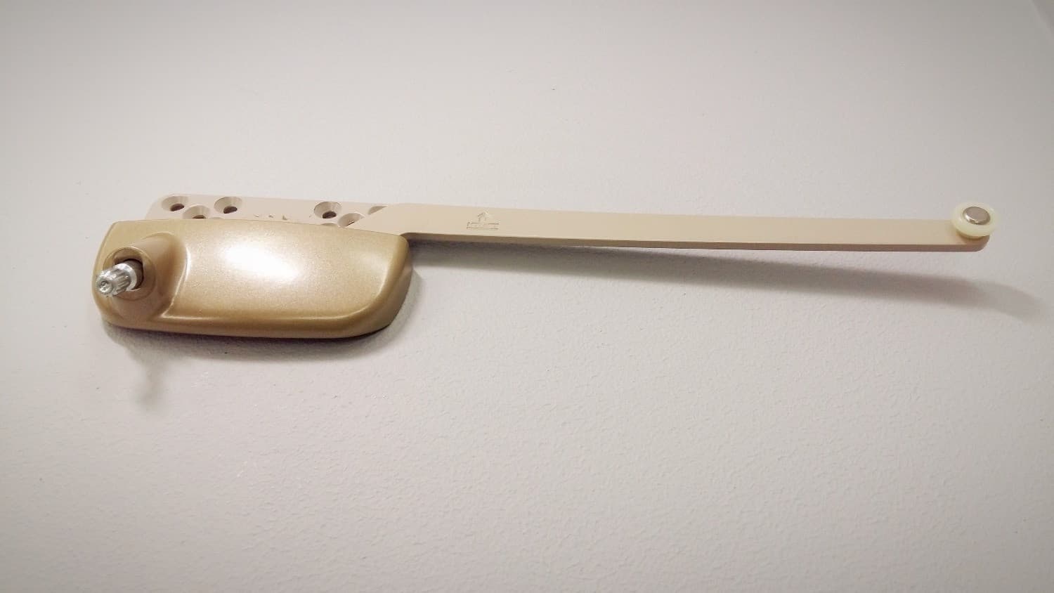 Operateur type Truth pour fenêtre à battant (champagne) - Miniature 2