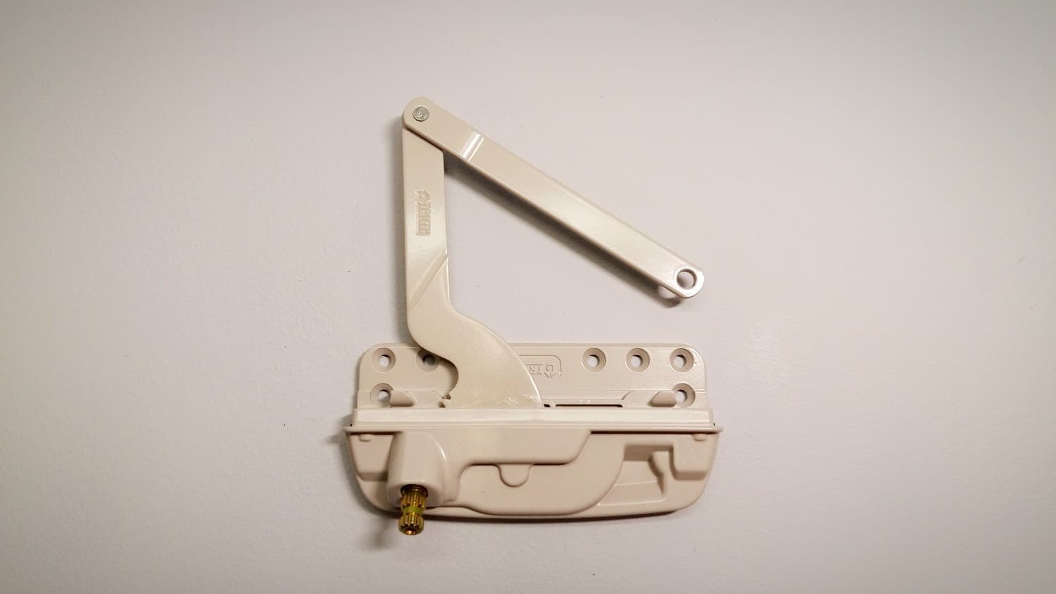 Operateur type Truth pour fenêtre à battant - Image 1