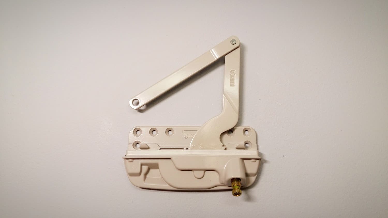 Operateur type Truth pour fenêtre à battant - Image 1