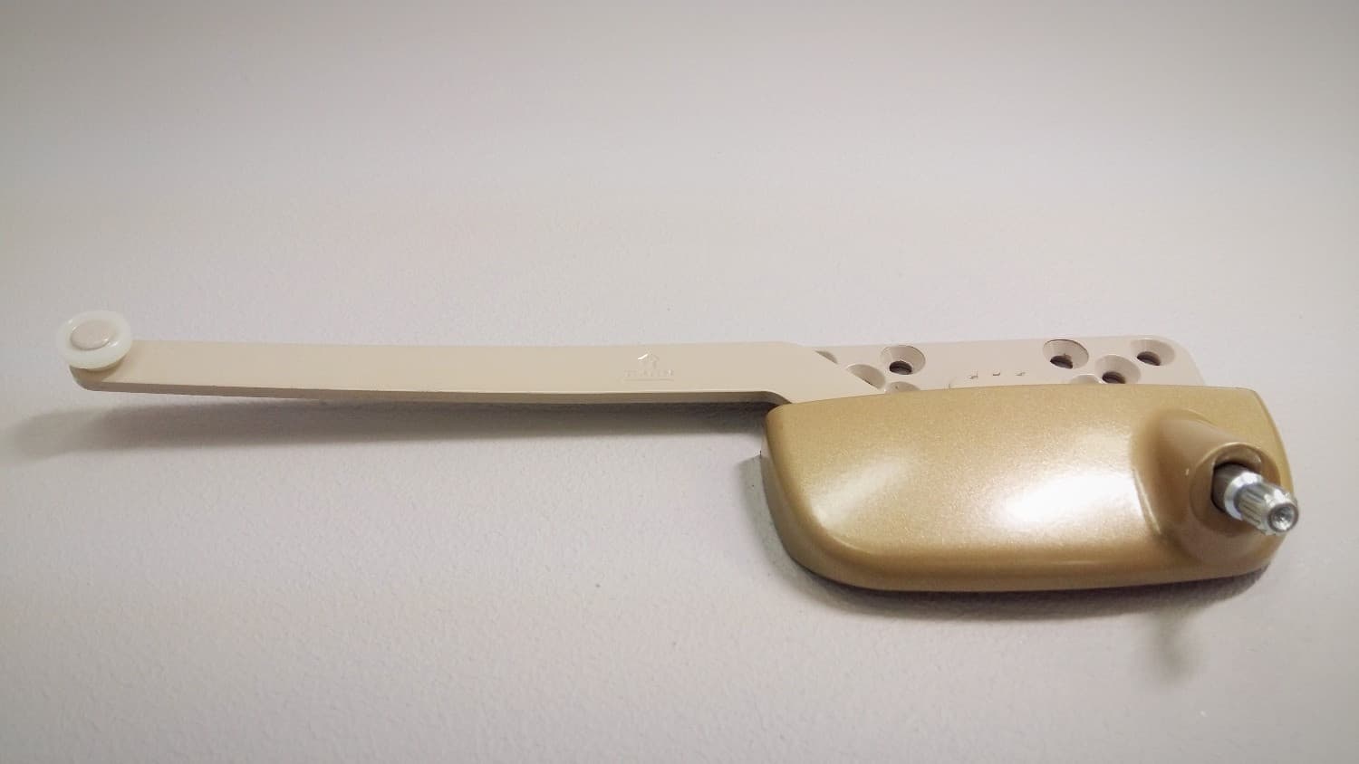 Operateur type Truth pour fenêtre à battant (champagne) - Miniature 2