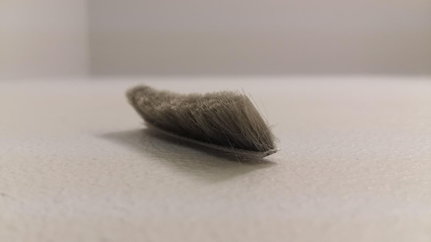 Coupe-froid en brosse fait de polypropylène(vendu au pied) - VOS-DEF6-123 | Vosthermos