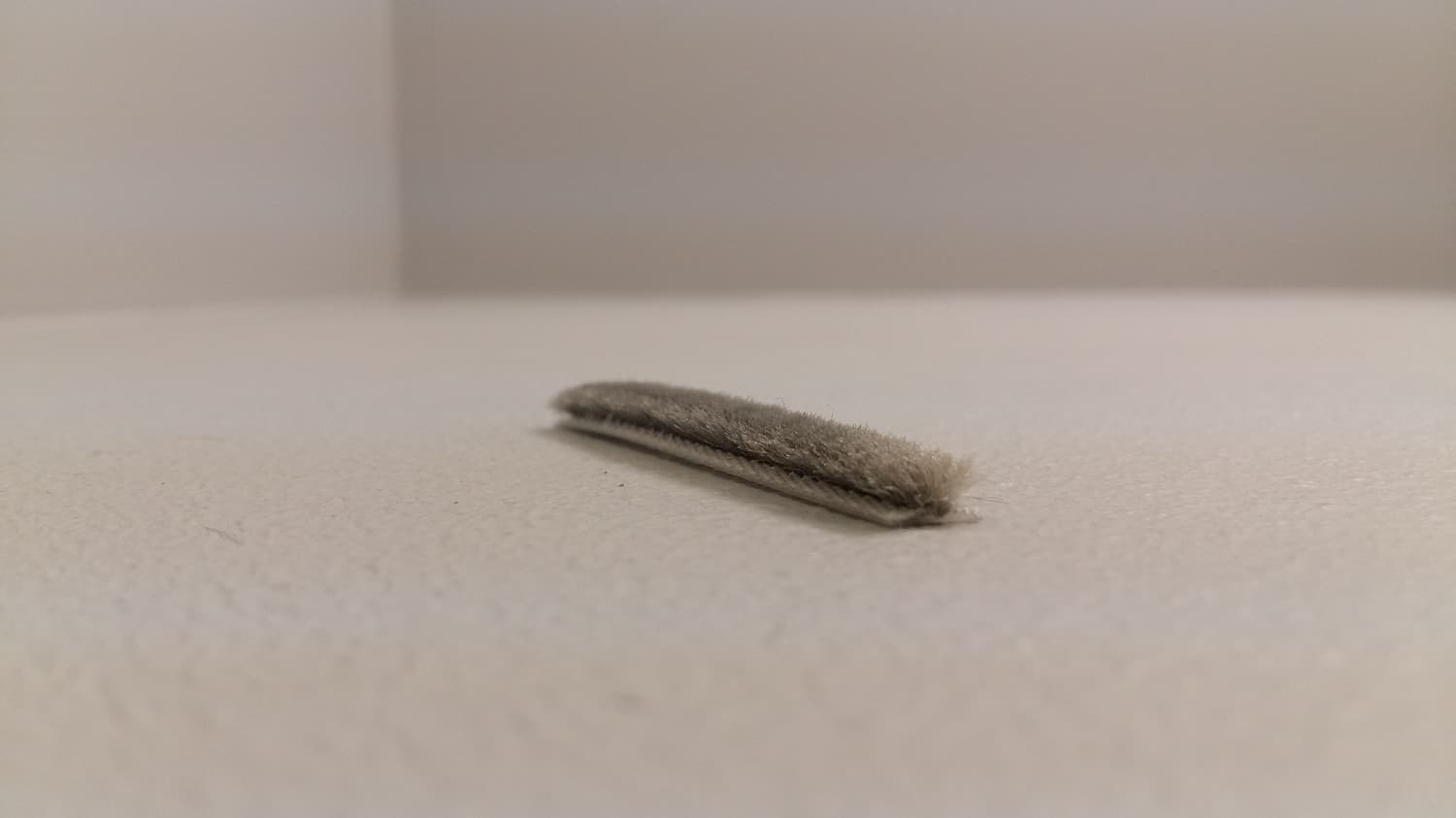 Coupe-froid en brosse fait de polypropylène(vendu au pied) - VOS-DEF6-128 | Vosthermos