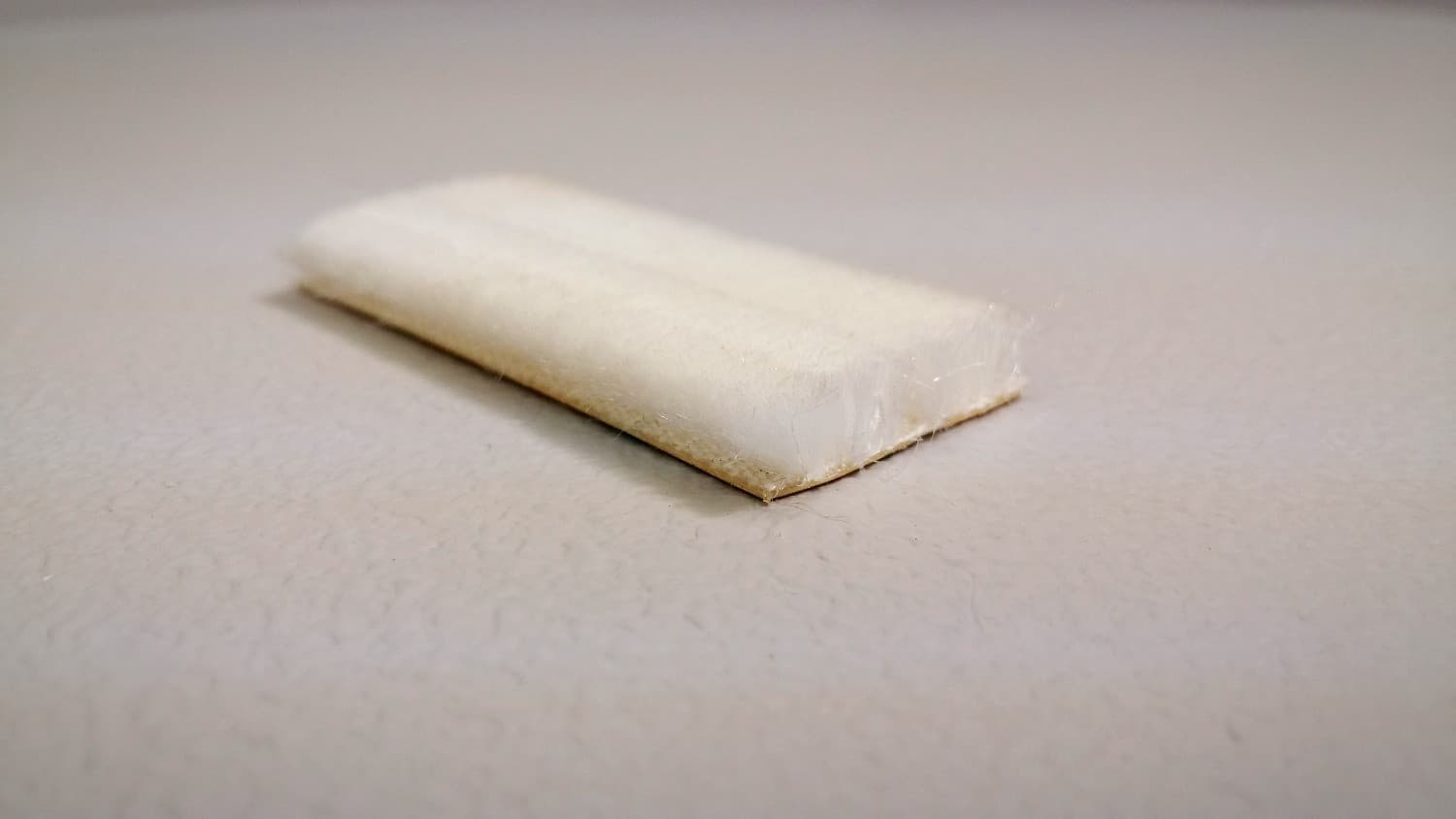 Coupe-froid auto-collant blanc (vendu au pied) - VOS-DEF6-154 | Vosthermos