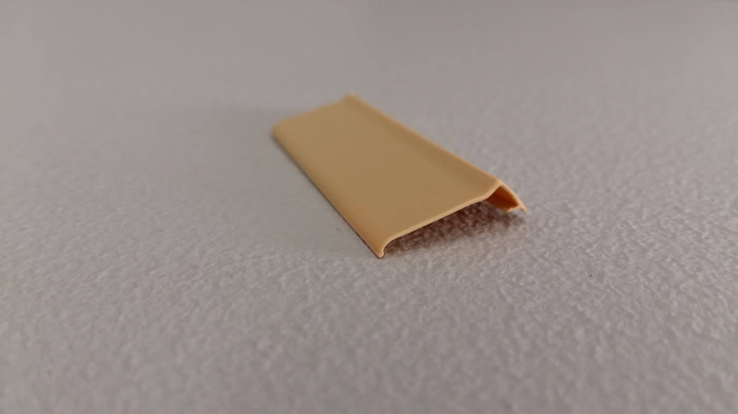 Coupe-froid beige en polyflex 7' - VOS-DEF6-173B | Vosthermos