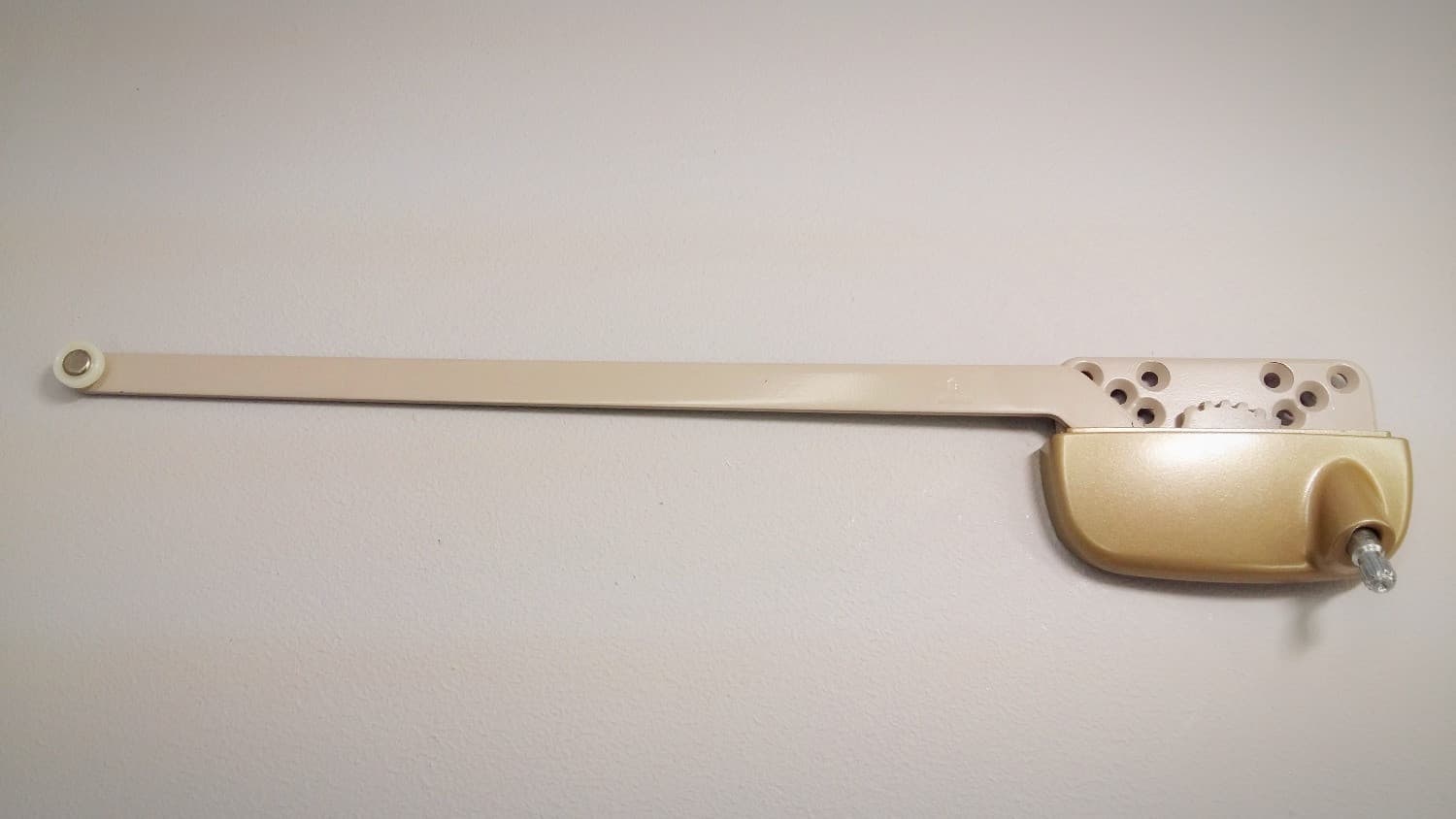 Operateur type Truth pour fenêtre à battant (champagne) - Image 1